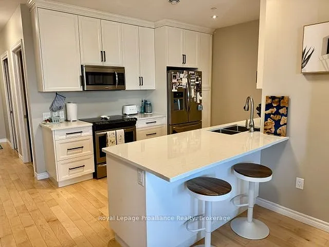 199 Front St #411 — Photo 2