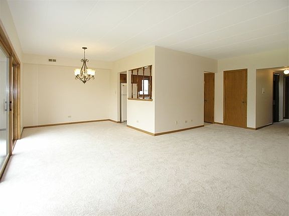 4th image of 11147 Wisconsin Ct APT 2A