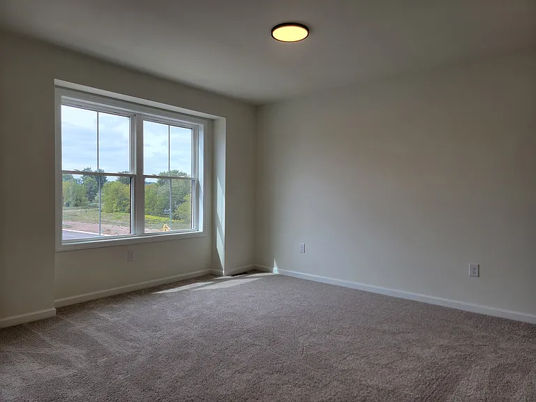 42 Old Stone Way — Photo 11