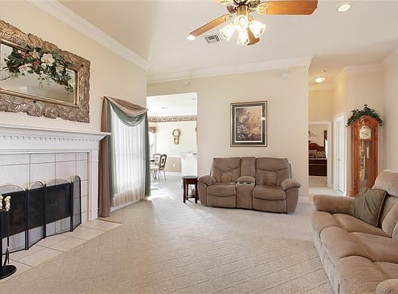 5th image of 112 Zachary Dr