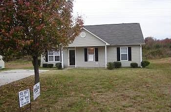 2nd image of 3609 Tracy Glenn Ct
