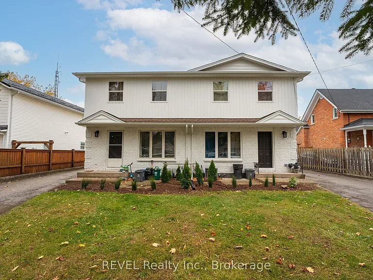 1372 Haist St #1 — Photo 2