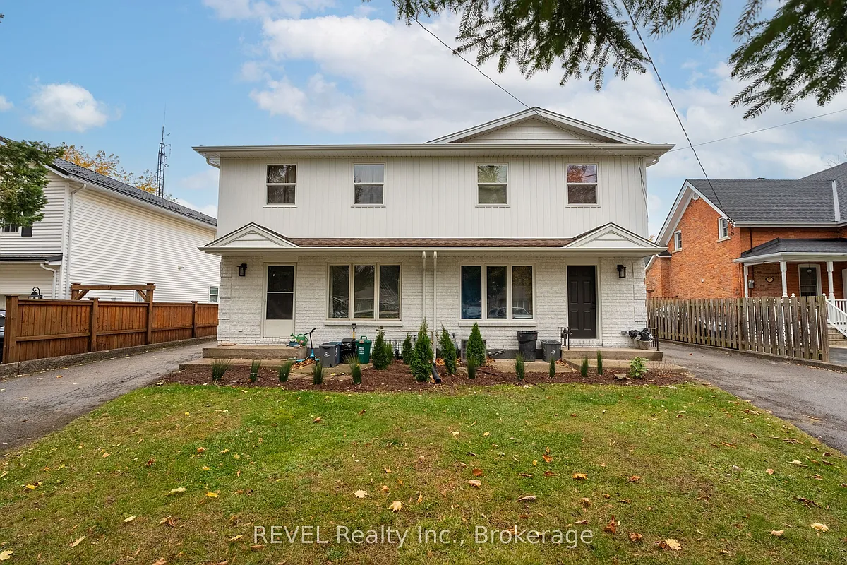 Building Photo - 1372 Haist St #1