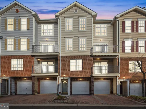 10006 Broadleaf St #5, Bowie, MD 20721