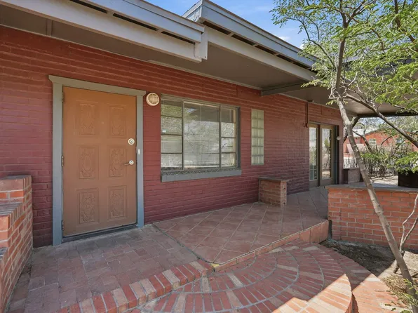 1104 E. Waverly St.