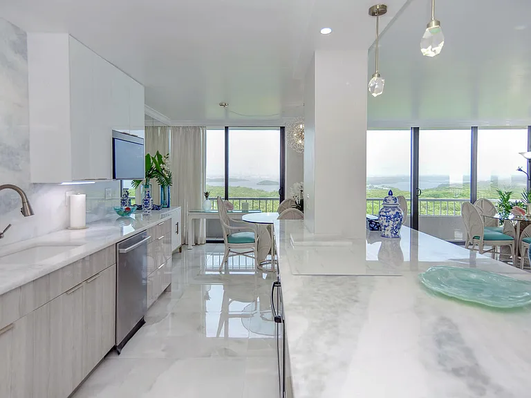 5540 N Ocean Dr #8C — Photo 5