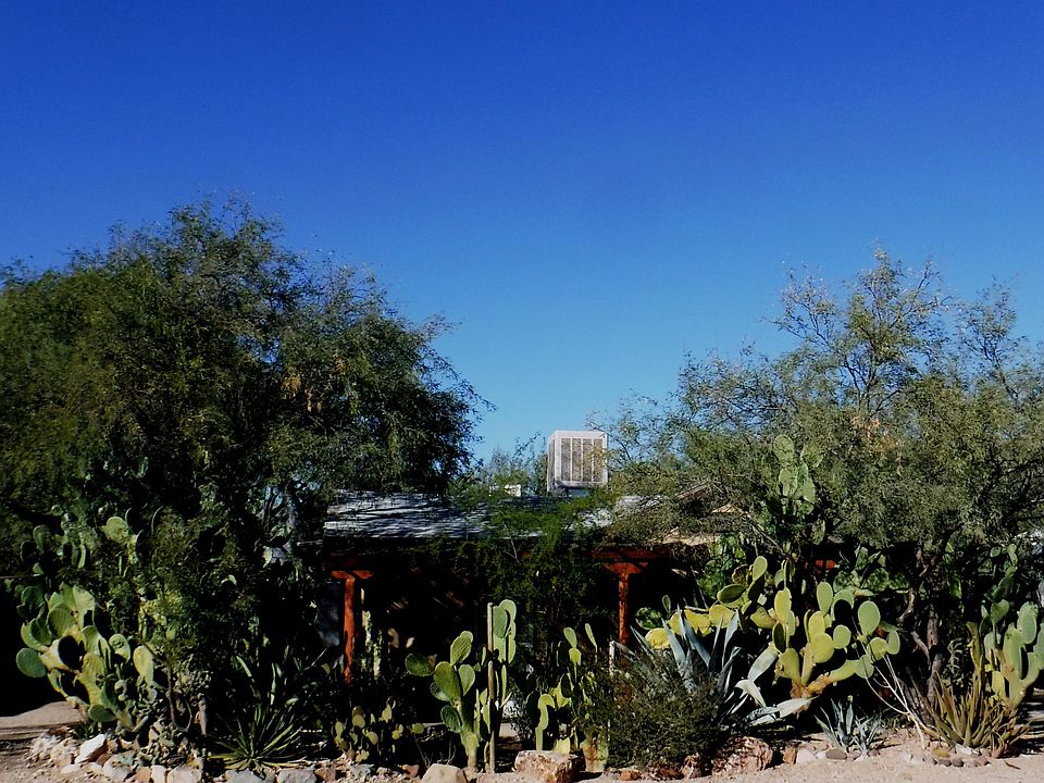 1st image of 3652 N Cactus Blvd Unit 2