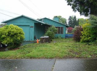 8858 N Burrage Ave, Portland, OR 97217