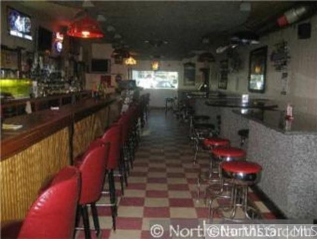 2nd image of 225 Nassau St