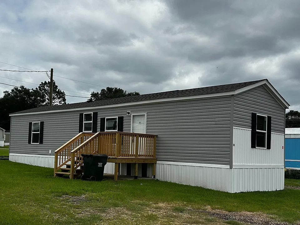 15931 Pine Grove Road Ext W #W