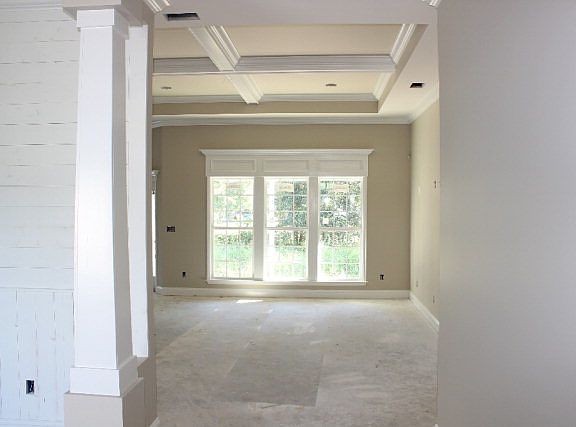 4th image of 3998 Gramercy Dr