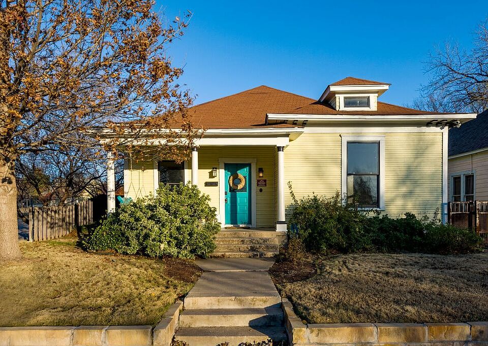 1st image of 1601 College Ave