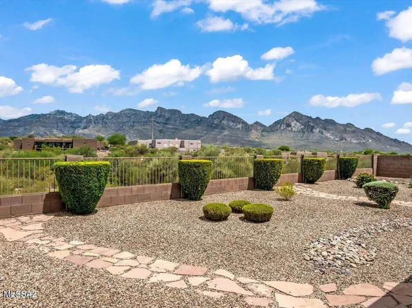 11744 N Crescendo Dr, Tucson, AZ 85737