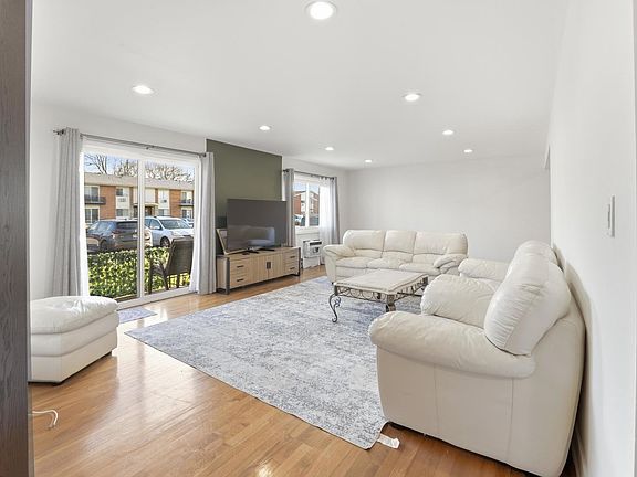2nd image of 8924 Kenneth Dr #107G