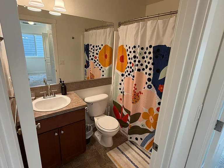 239 N Cedar St — Photo 16