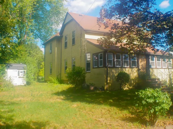 166 Arlington St, Medford, MA 02155