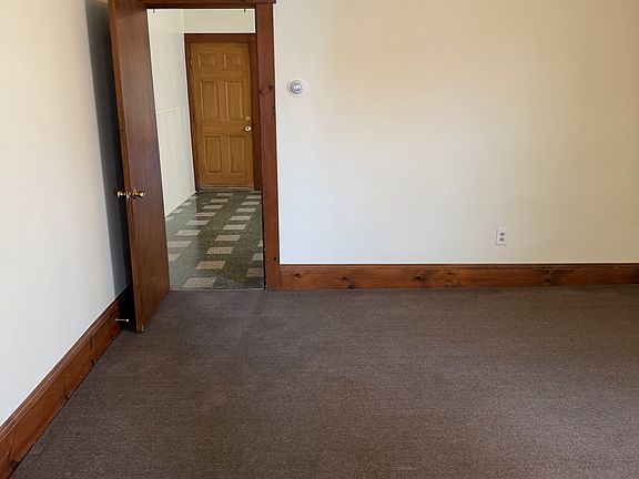 2nd image of 158 Reynolds St #2S