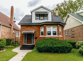 2027 S 18th Ave, Broadview, IL 60155