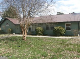 109 Malvern Rd, Oak Ridge, TN 37830