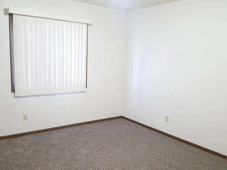 St. Francis Drive Apartments — Photo 3
