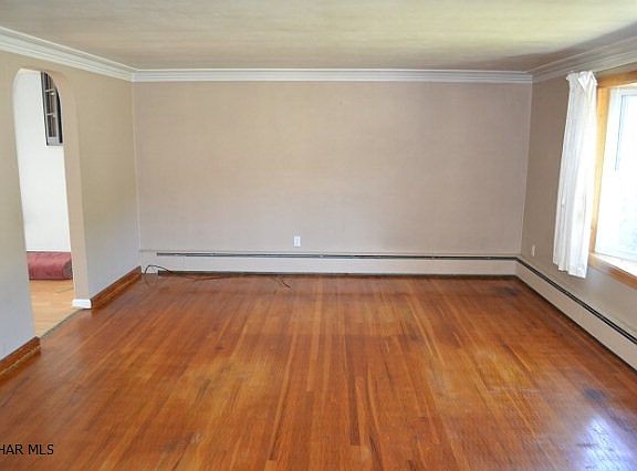 3rd image of 544 N Juliana St