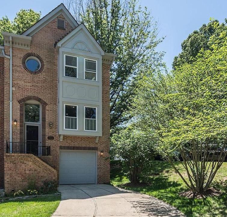 1st image of 3925 Green Look Ct