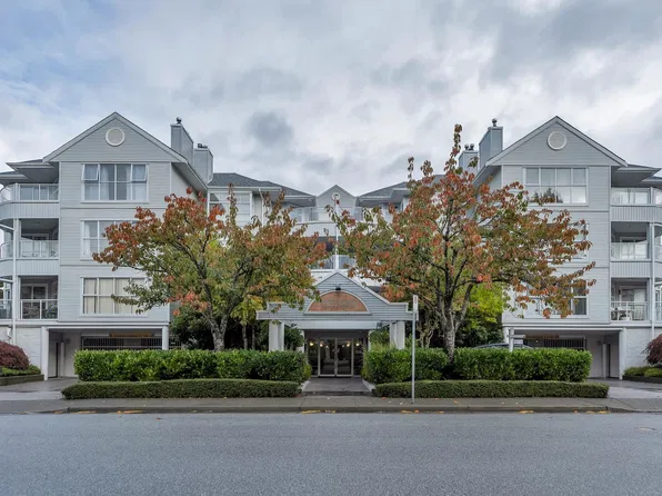 8611 General Currie Rd #203, Richmond, BC V6Y 3W4