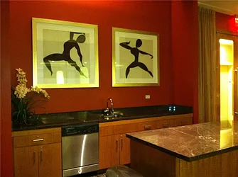 Rented by R New York