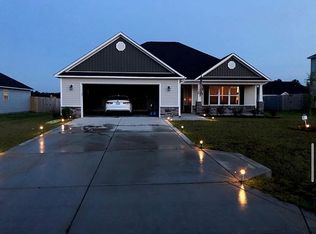 608 Carat Ct, Jacksonville, NC 28546
