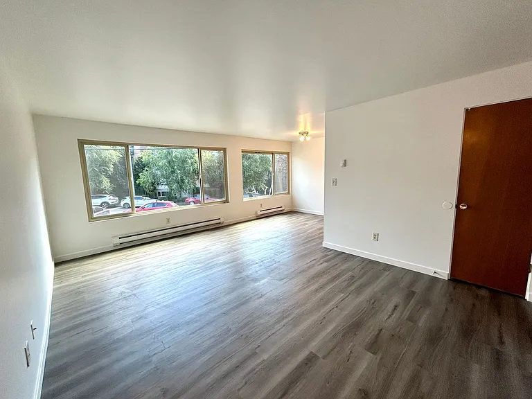 Barbi Apartments — Photo 17