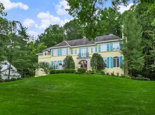 260 Dale Dr, Short Hills, NJ 07078