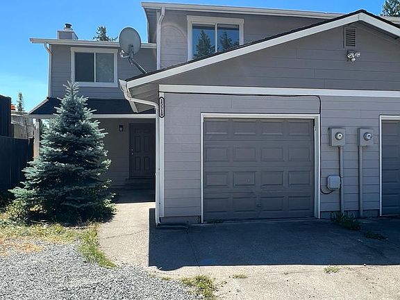 2nd image of 15518 5th Avenue Ct E