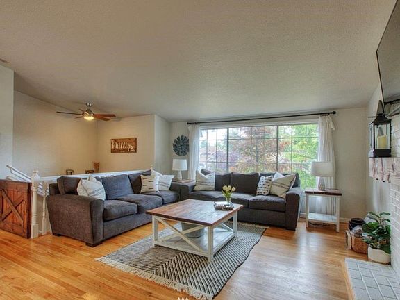 5th image of 3018 23rd Avenue Ct SE