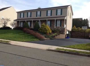 204 Balsam Dr, Douglassville, PA 19518