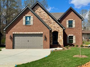 1145 Chardonnay Ln, Knoxville, TN 37932