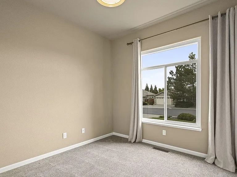 5018 W Albuquerque Rd — Photo 17