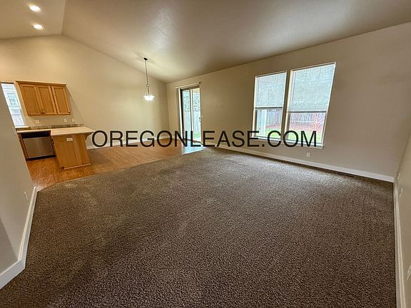 5th image of 1994 Cedar Brook Dr
