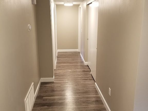 5th image of 6732 Worth Ave #6732