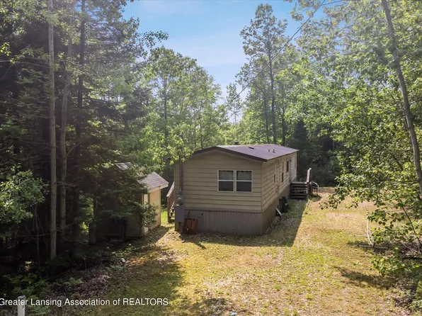 1651 Morgan Trl, Barton City, MI 48705