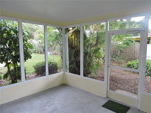 4th image of 13686 Imperial Grove Dr N