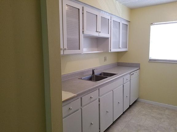5th image of 14476 Reuter Strasse Cir #308