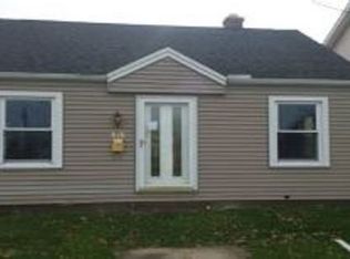918 E Marietta Ave, Peoria Heights, IL