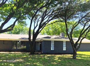 718 S Cherokee Dr, Tioga, TX 76271