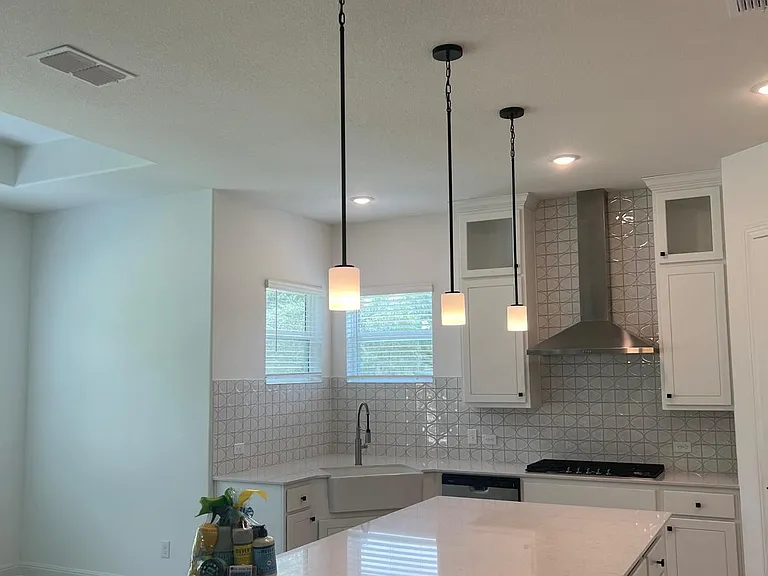 2137 Holister Ct — Photo 4
