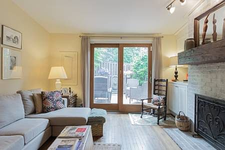 2nd image of 328 S Alfred St