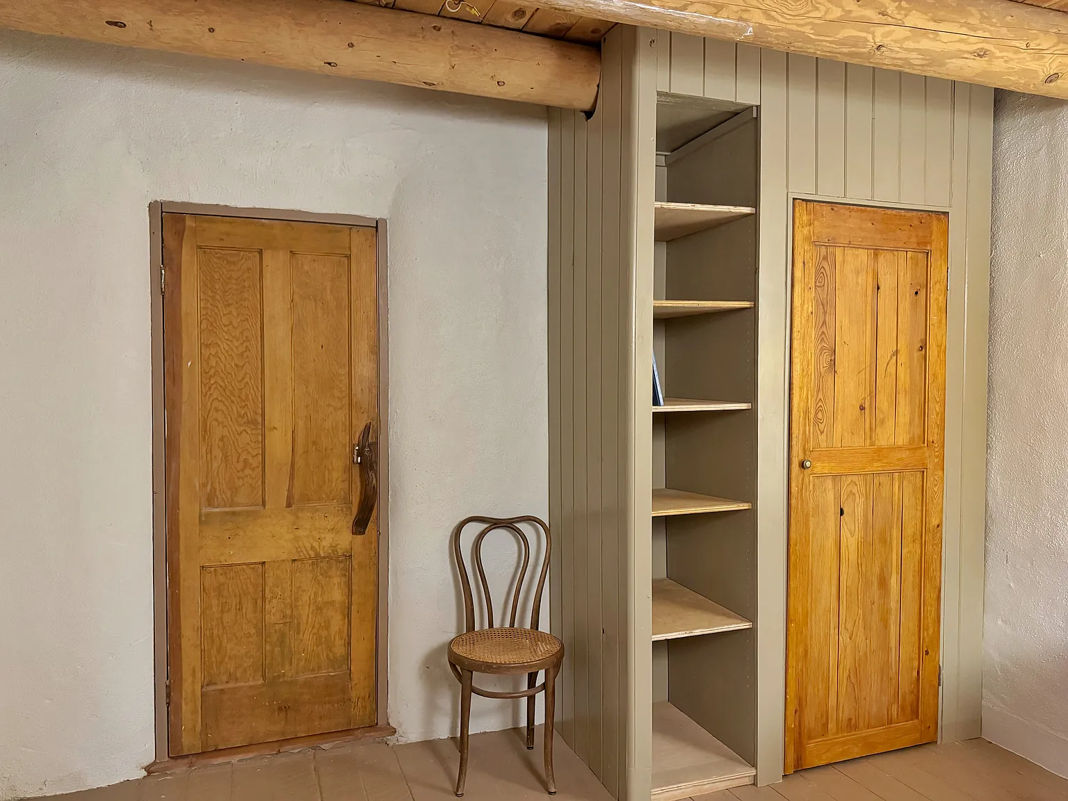 2 bed, 1300 sqft, $2,500 — Photo 4