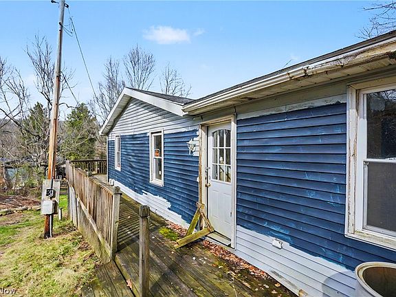 3rd image of 8177 West Rd