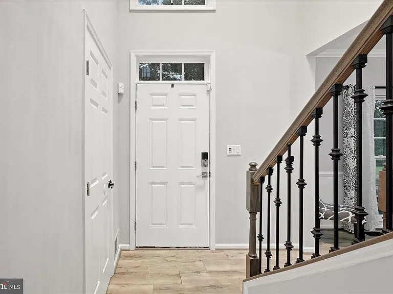 10545 Turning Grass Way — Photo 7