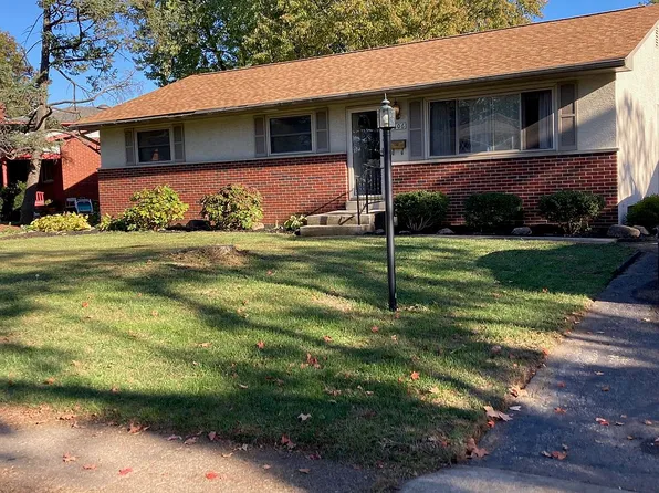 5806 Satinwood Dr, Columbus, OH 43229