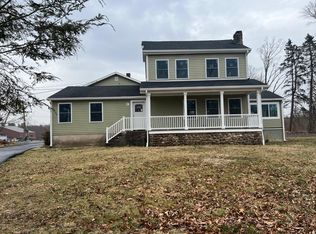6 Old Amity Rd, Bethany, CT 06524
